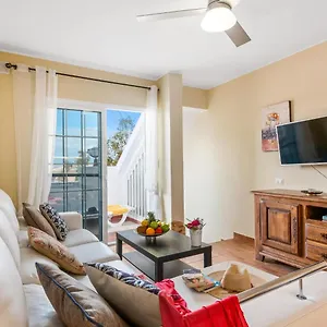 C103 Big Terrace, Pool! Apartamento